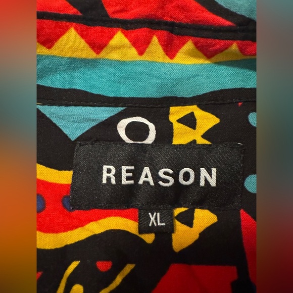 Men’s Reason Button Up Top - Picture 3 of 6